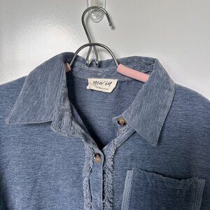 Women’s Button-Down Oversized Long Sleeve Shirt Light Blue Size L